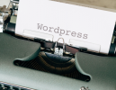 Tekst WordPress napisan na papiru u pisaćoj mašini